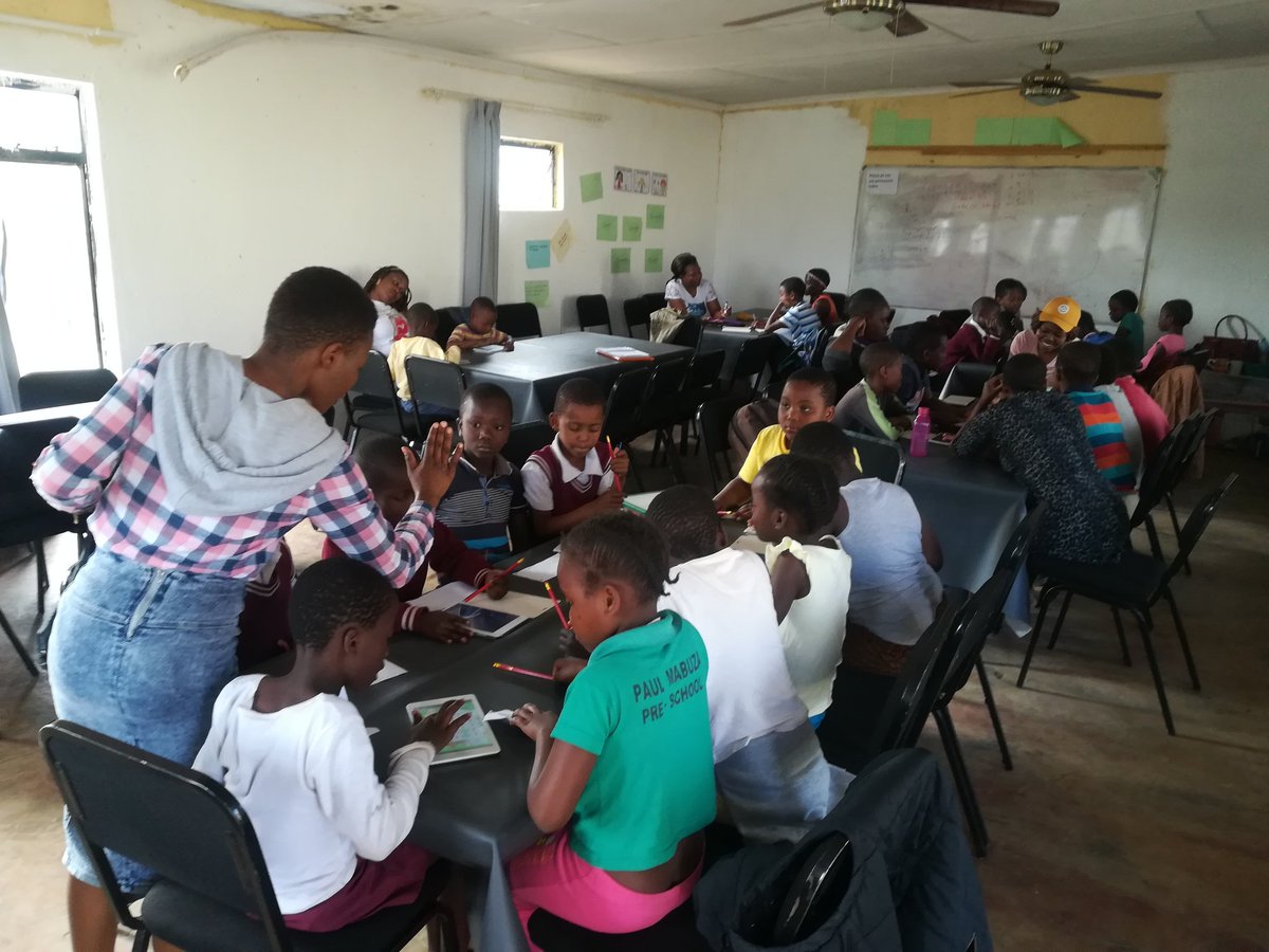 XkalavitoMdluli's tweet photo. #AfternoonProgram in progress @HazyviewDLC @GwfOnline #wonderfilledlearning https://t.co/7a6GM6fVQu