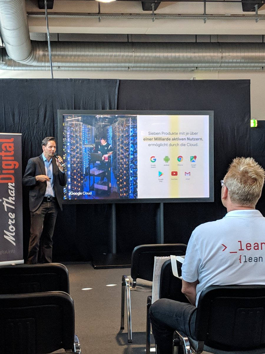 saemsonite's tweet image. Live von der #Topsoft Konferenz in @MesseZurich: Spannender Business Case der Schweizer Weiss+Appetito Gruppe durch CFO Oliver Schüttel zu #GSuite im Geschäftsalltag; mit Inputs von Implementierungs-Partner #Wabion AG und #GoogleCloud 🇨🇭
