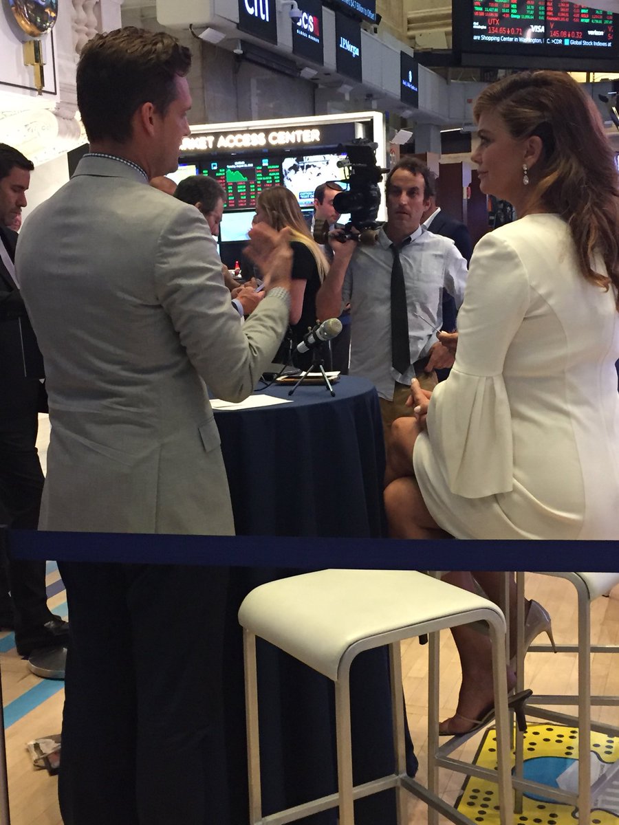 JayWoods3's tweet photo. Nothing to see here. Just Kathy Ireland doing an interview two feet away from me at work. https://t.co/nMkjzyLtr1
