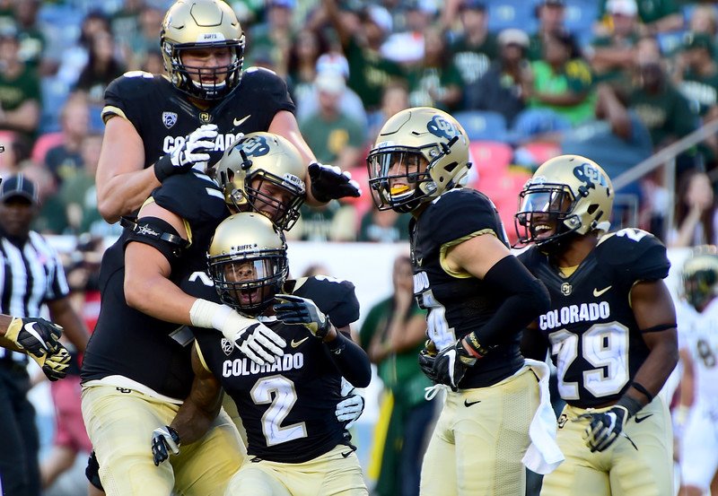 CoachKD__'s tweet image. Blessed and excited to receive my 12th offer (1st Pac 12) from The University of Colorado! #GoBuffs