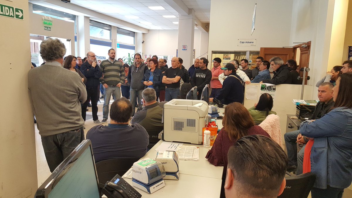 ATE_JUSTICIA's tweet photo. Asamblea en Automotor https://t.co/POTQCsmt2a