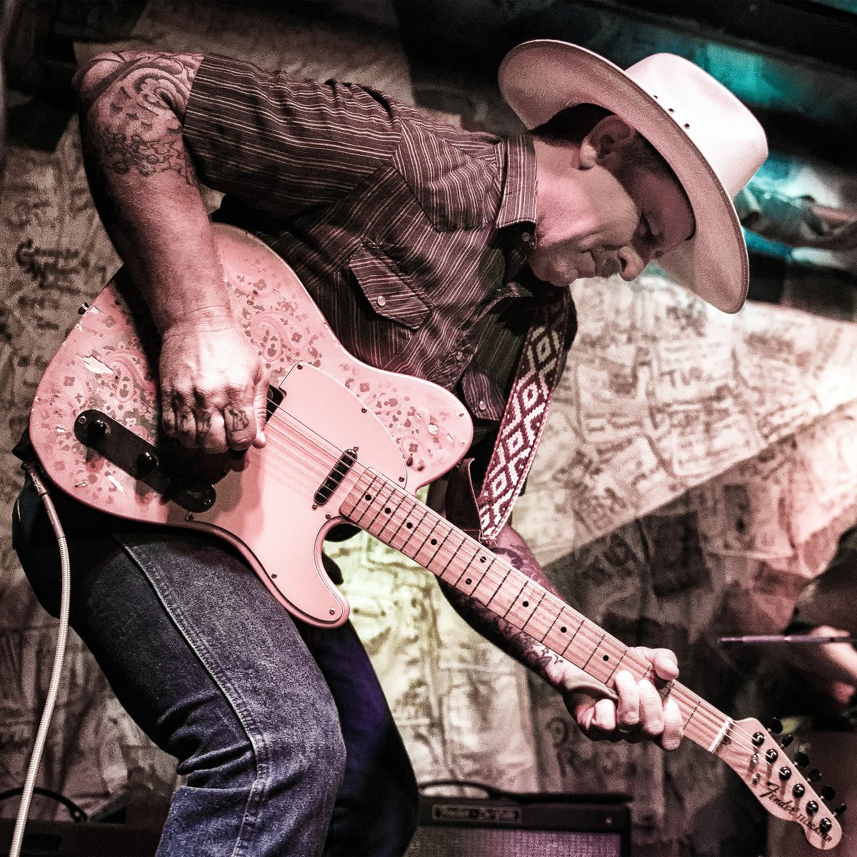Eric Lindell (@ericlindellband) on Twitter photo <a href="/EricLindellBand/">Eric Lindell</a> return to Alligator Records, REVOLUTION IN YOUR HEART, is just 10 days away! Listen to samples and pre-order your copy today. bit.ly/2nFU55k #NOLA #AmericanaMusic #DragonSmoke <a href="/EricLindellBand/">Eric Lindell</a> return to Alligator Records, REVOLUTION IN YOUR HEART, is just 10 days away! Listen to samples and pre-order your copy today. bit.ly/2nFU55k #NOLA #AmericanaMusic #DragonSmoke