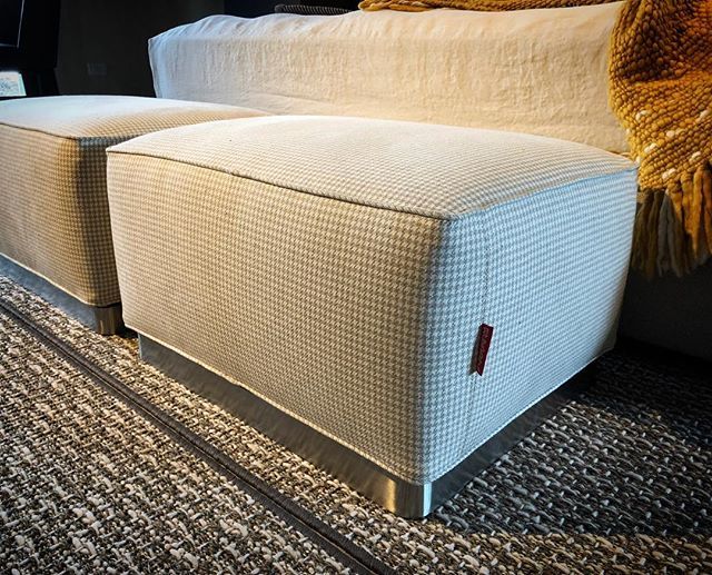 interdesign_uk's tweet photo. #detailsofquality
ABC #pouf designed by #antoniocitterio
#FLEXFORM #FLEXFORMLondon https://t.co/pyOHu820Hw https://t.co/GEUuUbKon9