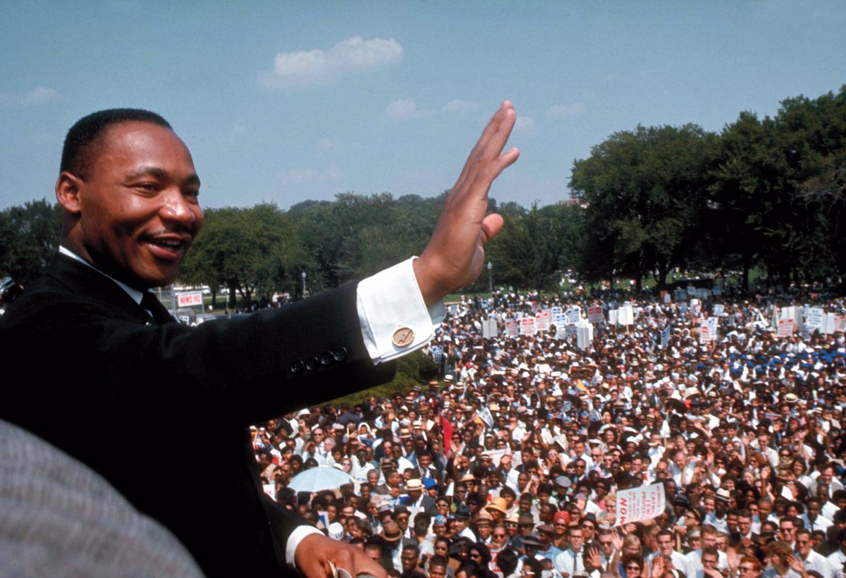 tim_cook's tweet photo. On the steps of the Lincoln Memorial, 55 years ago today, Dr. King put forward his dream for a better world. One where the content of our character matters most—where we live up to our highest national ideals. That vision endures, and his example guides us today. #IHaveADream https://t.co/TSTLzAYyUp