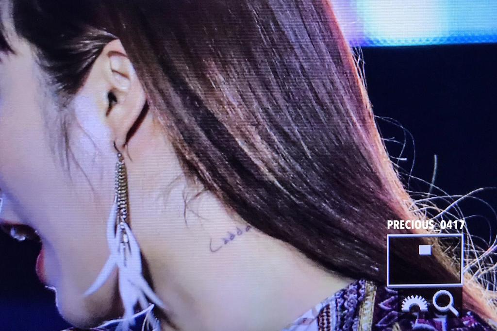 4. Caddo (2018) - a friendship tattoo with Hwasa they got on their 10th friendship anniversaryAccording to Naver "caddo" in Native American means "friends who carries your sorrows on his/her back"