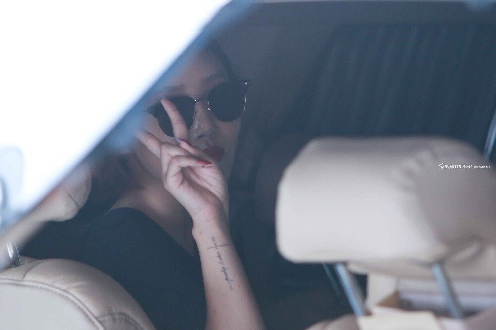 4. "Paradise is where you are" (2016) - an English quote 5. Triquerta (2016) - it was actually added to her Paradise tattoo. Originally, triquerta means holy trinity in christianity, but it's also a symbol of her and Wheein's middle school