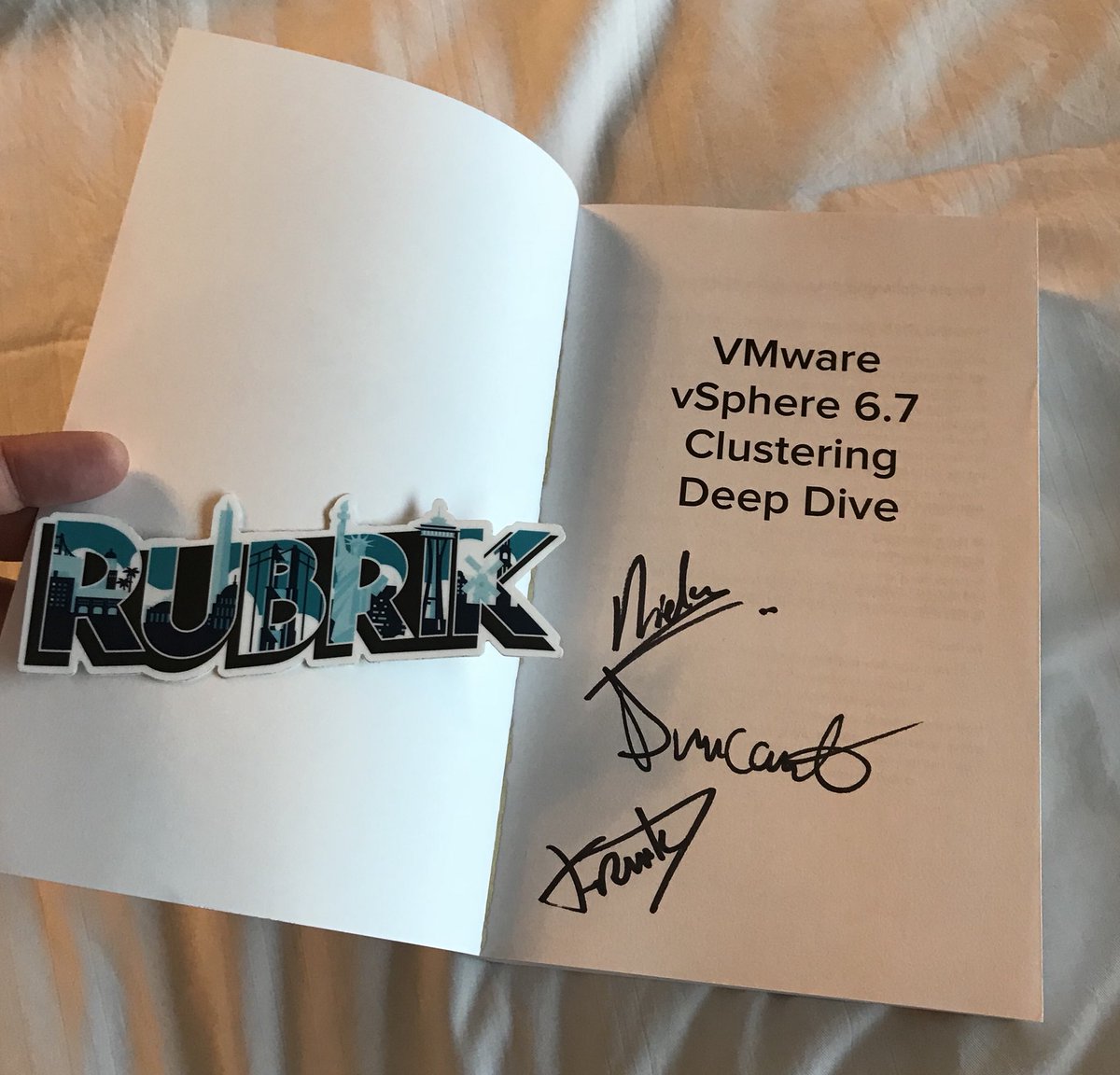 MT9276's tweet image. Switch欲しいのでアップしてみます。
@rubrikInc #clusteringdeepdive