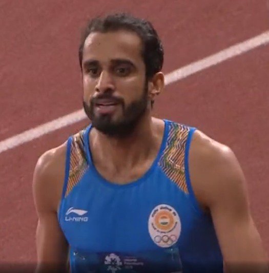 narendramodi's tweet photo. We will remember the #AsianGames2018 for the encouraging performance in various track events. India is overjoyed about Manjit Singh winning the Gold in the Men’s 800m Final. https://t.co/uepZ8cpsCc