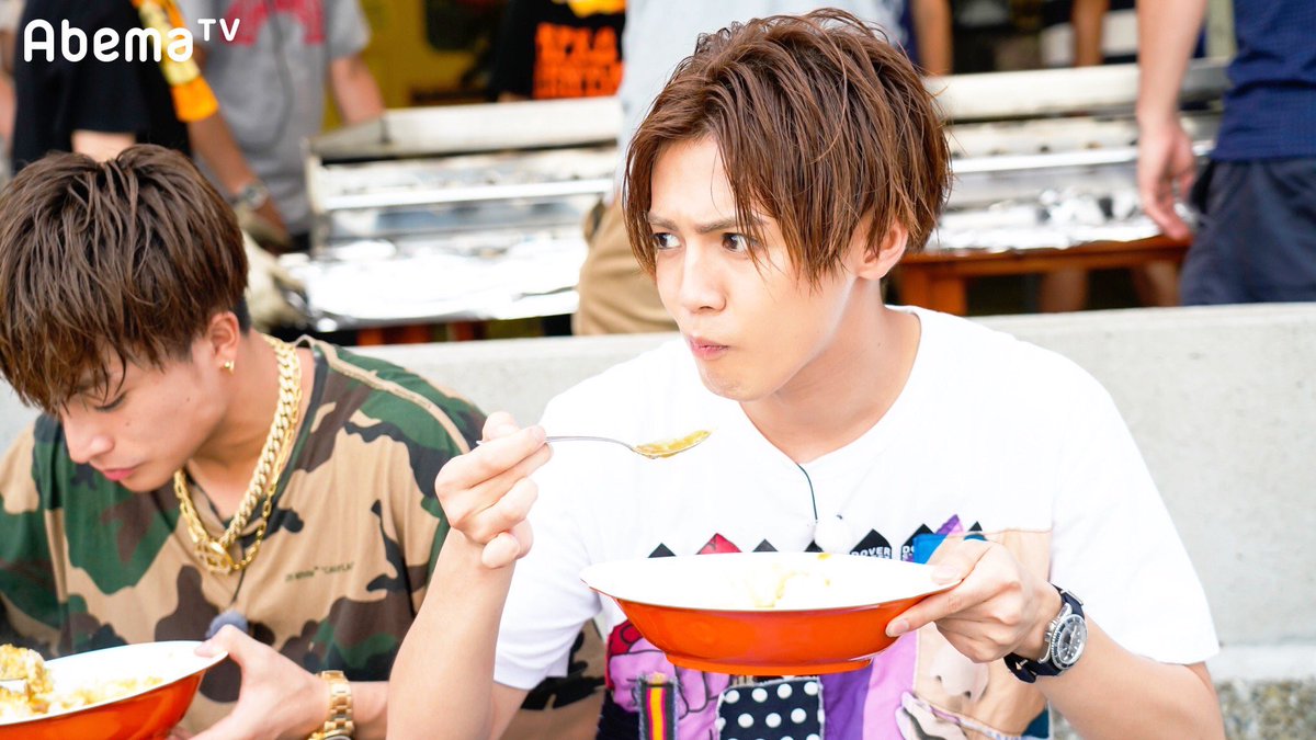 gene_kou's tweet photo. 🎂#ハッピーバースデー涼太🎂
今日は #片寄涼太 24歳の誕生日🎊

🐶#涼太フォトライブラリ🐶
#GENE高 #GENEの夏休みSP 収録回から
涼太の、最新オフショットの未公開写真をプレゼント😍✨

#現代のリアル王子 へのお祝いコメントも募集中💌
リプにたくさんコメントを書き込みしてね❣ https://t.co/Eb94vRnYg7