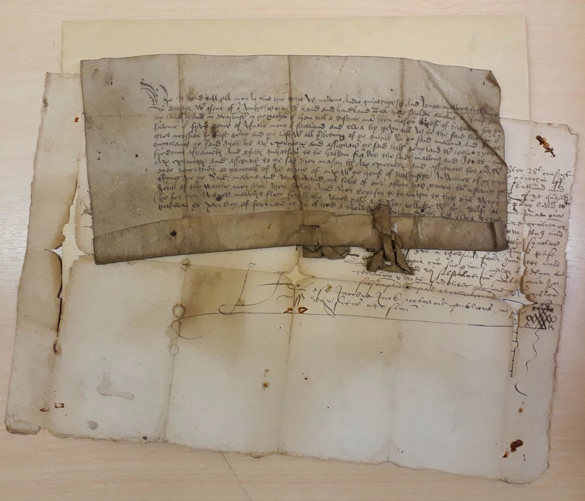 A disposition is a legal document concerning the transfer of land from one person to another. Not that exciting.But this disposition is amazing because it was written in 1402.That is 616 years ago. Written by someone who lived in  #Orkney six centuries ago.