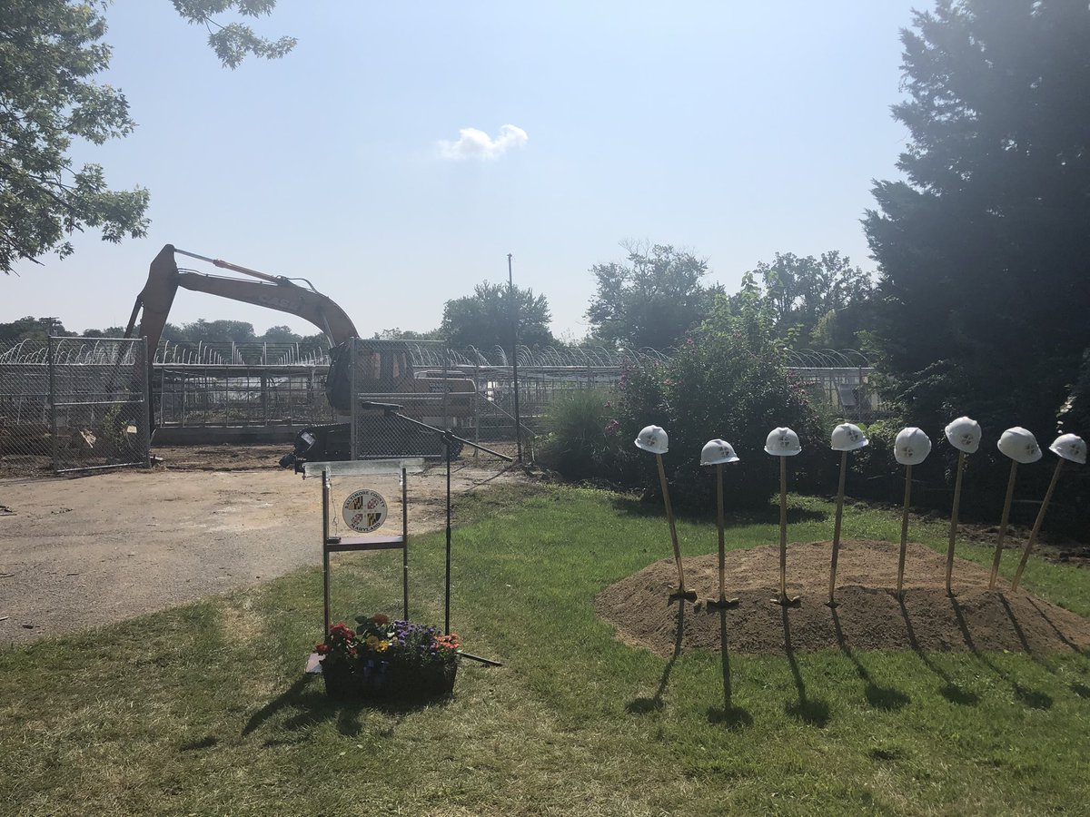 BaltCoGov's tweet photo. County Executive Don Mohler, Recreation &amp; Parks Director Barry Williams, &amp; the Baltimore County Council mark the start of construction of #RadebaughPark, to be located on 3.76 acres off of Burke Avenue in Towson, Maryland! #CleanGreenBaltCo #BaltCoProud #EnjoyBaltCo https://t.co/MaWFkt0xCJ