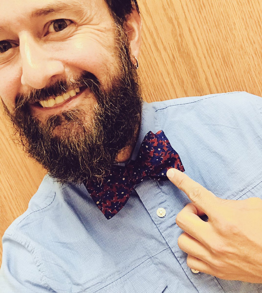 MrBenham4's tweet photo. It’s finally here - Show me what you got for #NationalBowtieDay #JustAnotherDay #NotJustForTuesdays #BowTieTuesday @MMScomets @MasonSchools #BowTieStreak #EveryBowTieEveryDay #Butterfly #BigButterfly #Batwing #DiamondTip #Rounded #KnowYourBowties @bowtiecause @bowtieclub https://t.co/BdDZ9WII7i