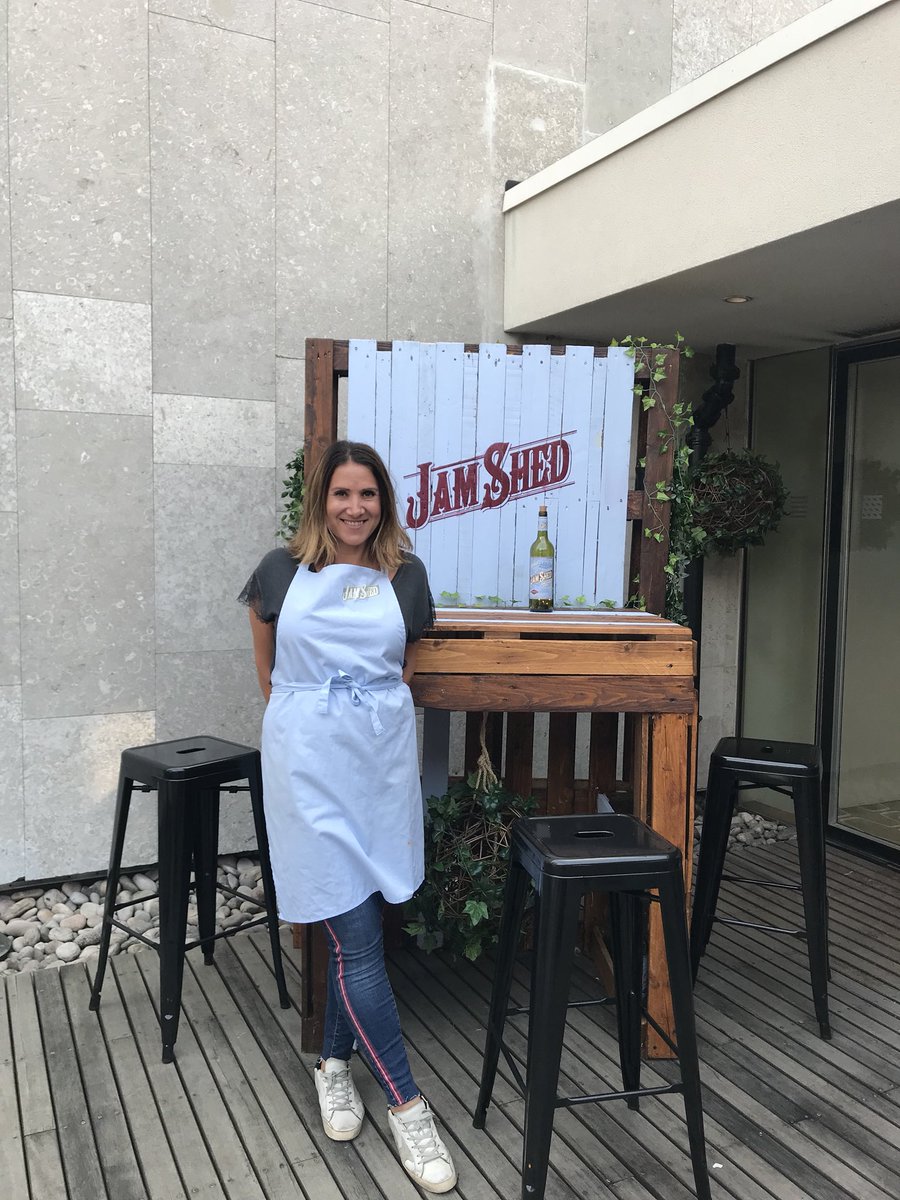 I’m here and ready for service! Tickets still available southbankcentre.co.uk/whats-on/12532… - kitchen is smelling good.....