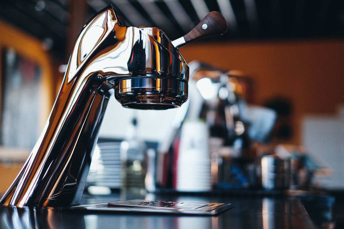 modbar's tweet image. Another great @sprudge Build-Outs of Summer from our friends at Iconik Coffee Roasters in Santa Fe, NM! #modbarav sprudge.com/build-outs-of-…