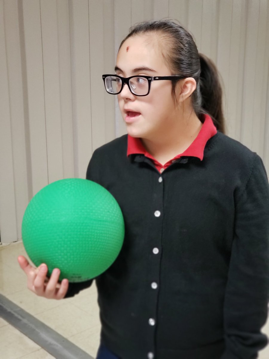 MrsBRodriguez's tweet image. Increasing our vocabulary with Word Bounce. #CISDMakeItFun2 #learningthroughmovement @EMSBraves