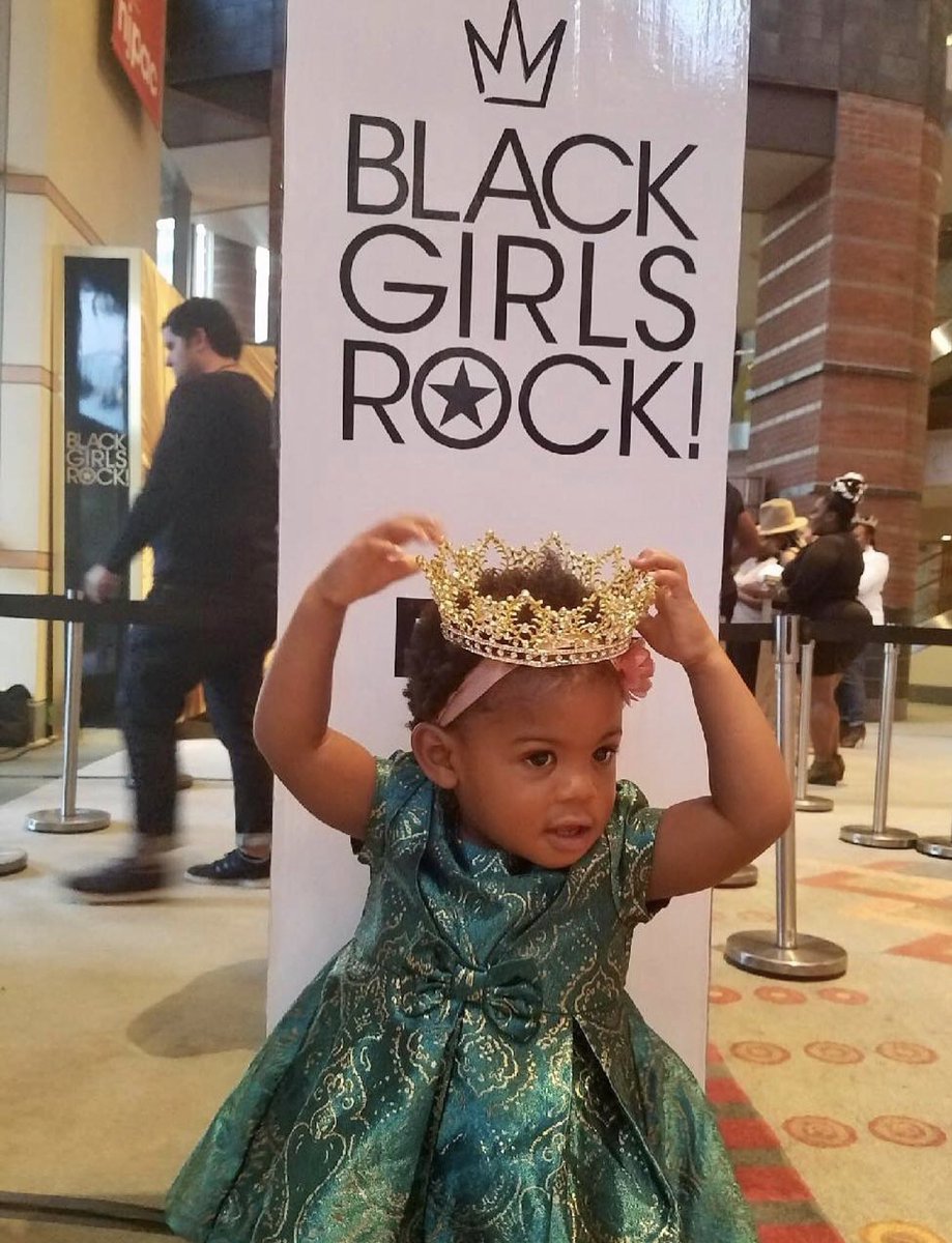 AshleysWorldNY's tweet photo. Raising ROYALTY 👑🖤
#BLACKGIRLSROCK
#WeAreRoyal
9/9 on @BET https://t.co/pBkWmzGjRL