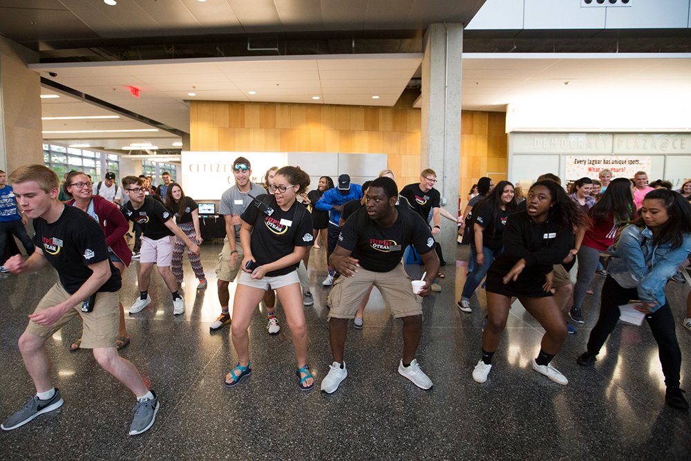 paydar's tweet photo. Leave it to @IUPUIOTEAM to give some of the best advice on how to enjoy your first year @IUPUI. New Jaguars should check out their tips: https://t.co/LOetUwxz1u https://t.co/27xk0O3C4r