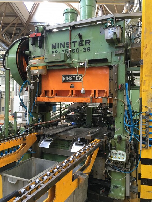 CazanderBros's tweet photo. The #Cazander Brothers offer a quality used Minster forming press #canmaking #canmakers https://t.co/2FbgMIqEuv