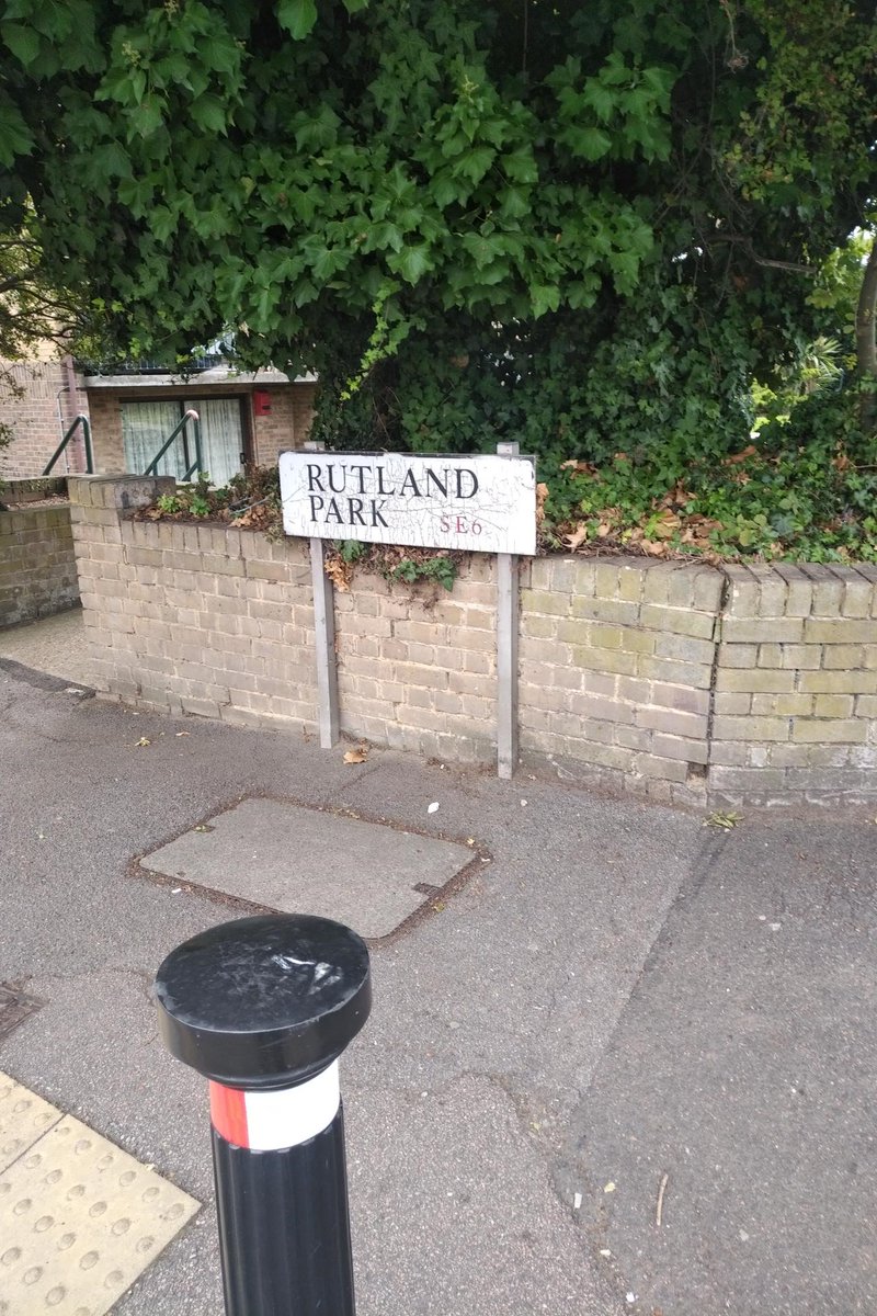 MPSBellingham's tweet photo. #PCCiaran & #MSCOlawale have been all over the ward and enjoyed the @phoenixtogether Family Summer Fun Day. It was great to see so many residents enjoying the day. #PCSOFrancis will show his route by #MapMyPC later, will he have walked on your roadโ https://t.co/sxnLp5Qen3
