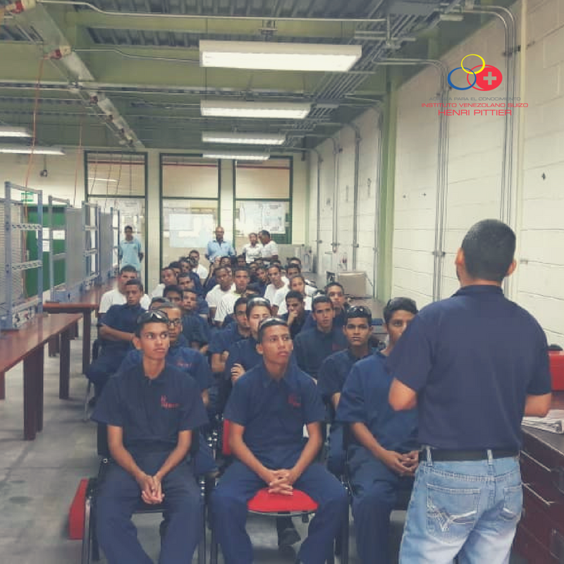 16 de agosto  2018 - Instituto Venezolano suizo. 
Refrescamiento de las normativas  Inces por parte del Supervisor del Inces Luis Parra.
#Aprendices #IVS #Formación