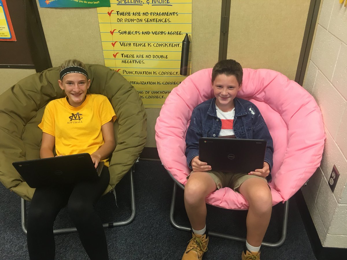 the_mrsdavis's tweet photo. We love our comfy chairs for work time. We also love using dochub to save paper. #comfy #rewarded #papersaver https://t.co/6MBowMy75a