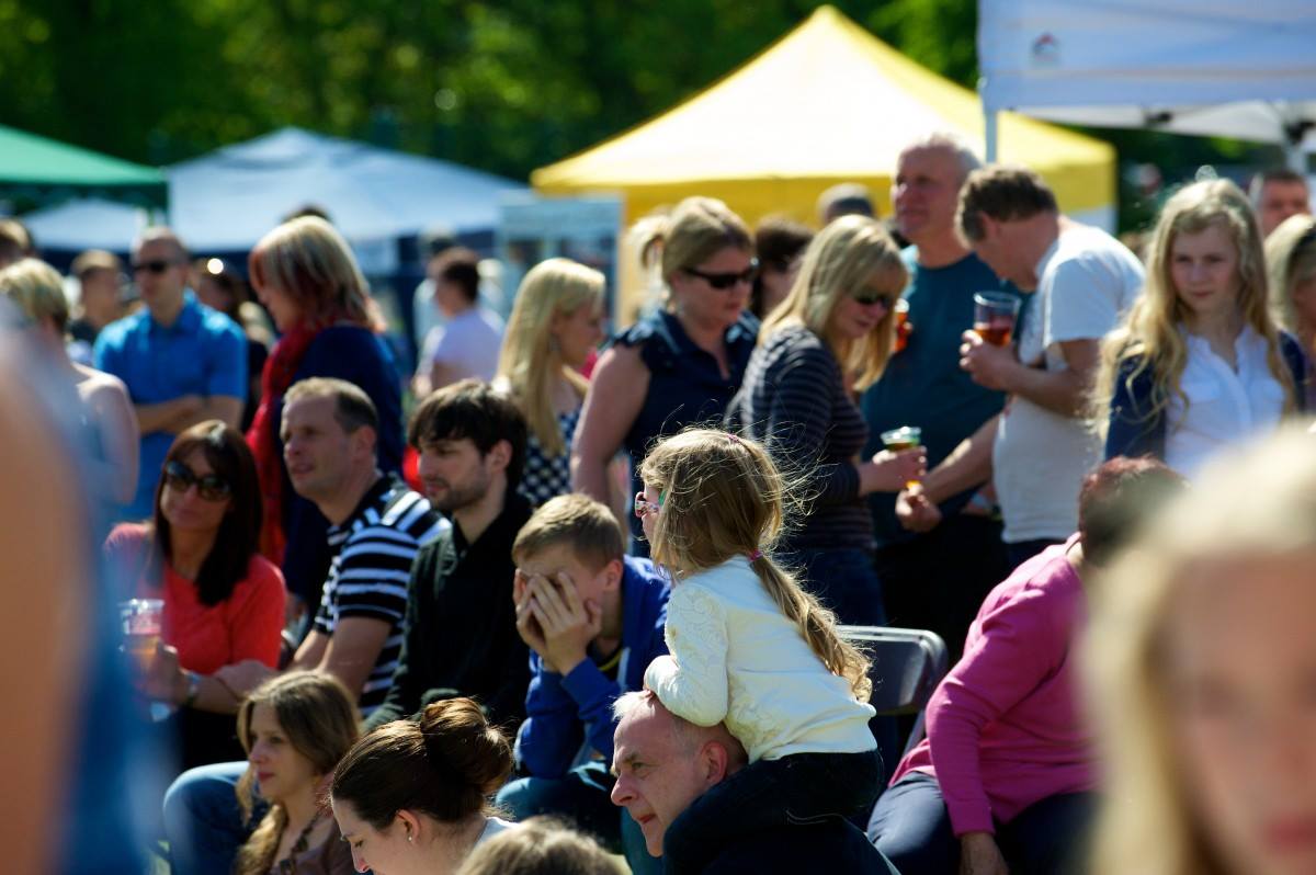 WhatsOnStaffs's tweet image. CALLING ALL FOODIES! 🍕🌮🍰
Next month #Tamworth Food Gusto returns to @TamworthCastle on 8 - 9 Sept. The event aims to bring together the region’s best food &amp;amp; drink. As well as live music &amp;amp; lots of fun activities for the children!
INFO: whatsonlive.co.uk/staffordshire/…