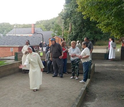 SRWEuclid's tweet photo. Thanks to the Mercedarian sisters for coming out for bocce ball! https://t.co/KQtDowPxQk