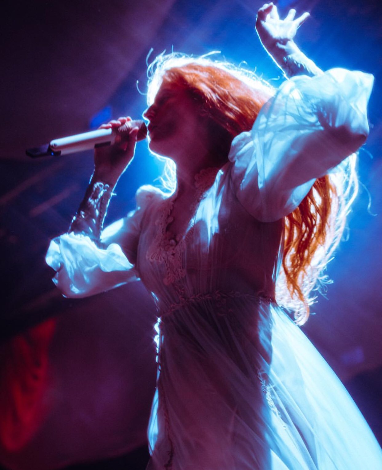 Happy birthday to the goddess that is Florence Welch  