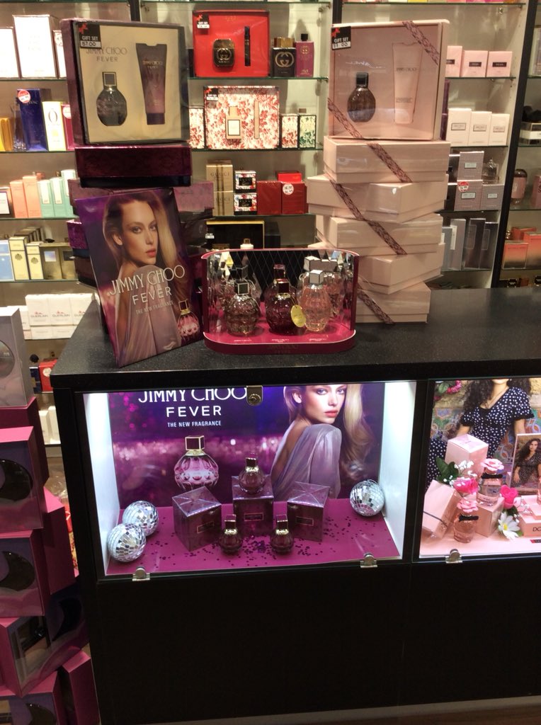 TpsWatford's tweet photo. Fancy a new perfume. Come down the @TpsWatford and try the new #jimmychoofever it’s by far the best @kellyhawkins01 @bonita_haigh @ThePerfumeShop @TPSPeople https://t.co/XBaCxeMbYy