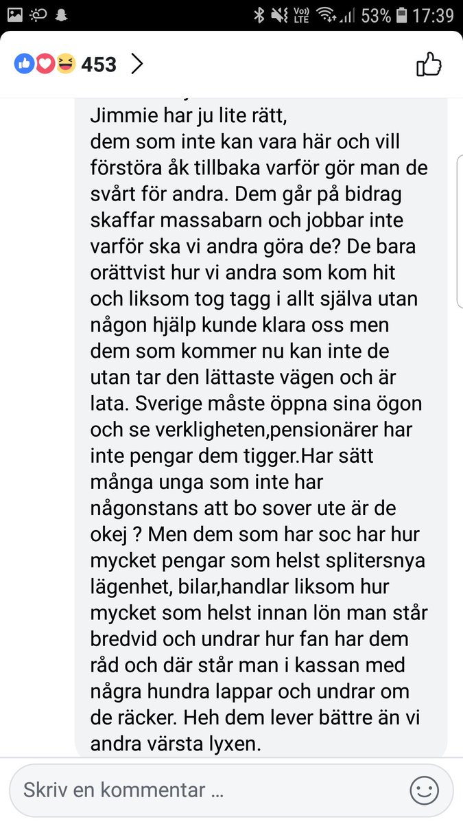 lagerjoel's tweet photo. Ytterligare ett geni till Sverigedemokrat:
En tjej som flyttat från Polen till Sverige, nyligen fått barn och på knackigt svenska spyr galla över andra invandrare - eftersom desaa inte kan språket, förökar sig och går på bidrag! https://t.co/GCM7SoWL2C