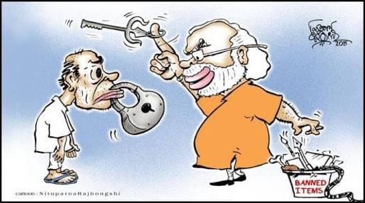 I_Am_Congress's tweet image. चिट भी मेरी, पट भी मेरा
यह है संघ का खेलम खेला

यह खेल भी संघ ने ऐसा खेला
इसमें जरूर फसेगा दलित अकेला

#UrbanNaxals
#MaoistCrackdown
#BhimaKoregaon
#RSS
#RSSinAction
#RSSMasterstroke
#RSSFeed
#आरएसएस
#संघ