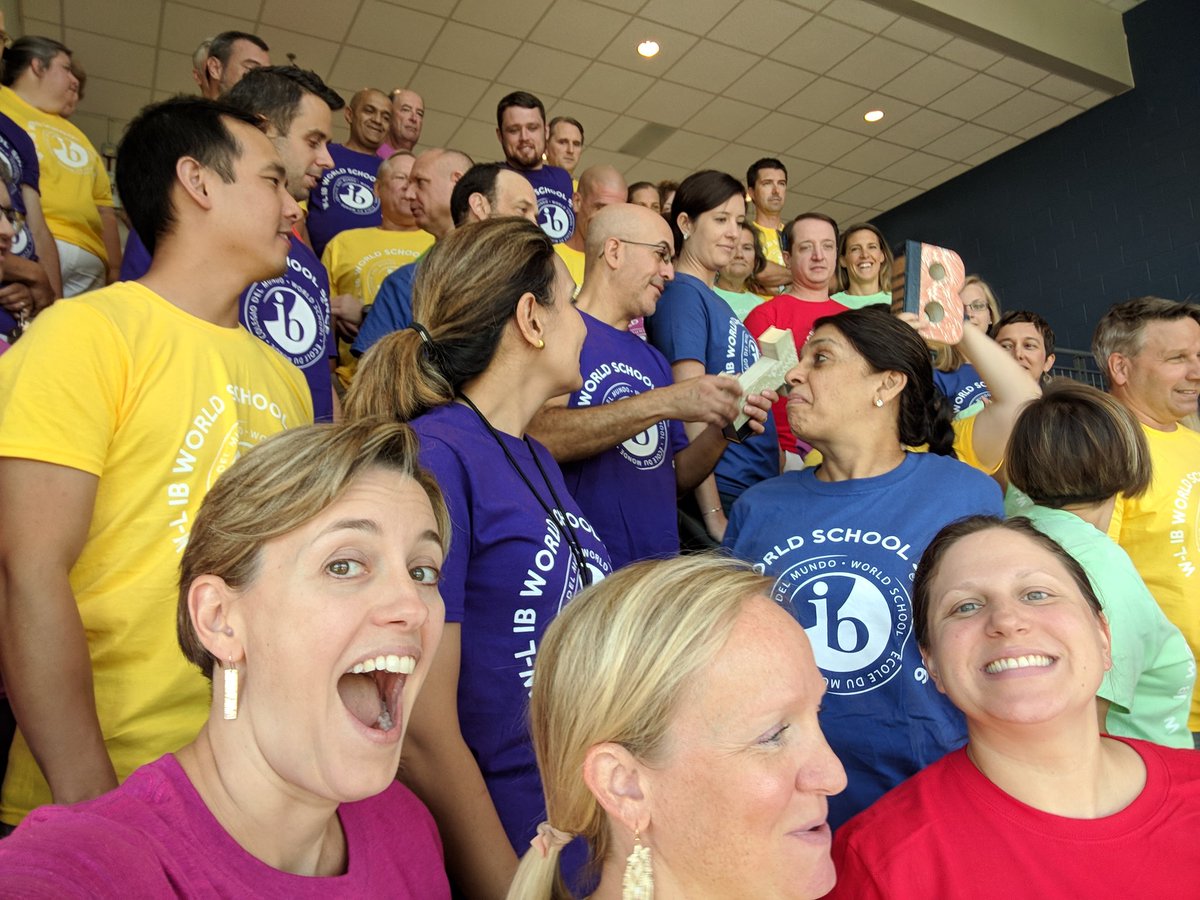 MrsCongableAPS's tweet photo. Such a fun morning supporting @WLHSIBProgram professional development during the #APSDayofLearning! #APSisAwesome #APSback2school #GeneralsLead https://t.co/01VR6uXbSn