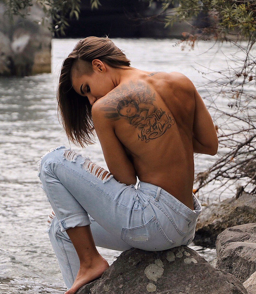 MichellKaylee_'s tweet image. Check my latest post: instagram.com/michellkaylee/ ✨ #fitness #mindset #luzern #Zürich