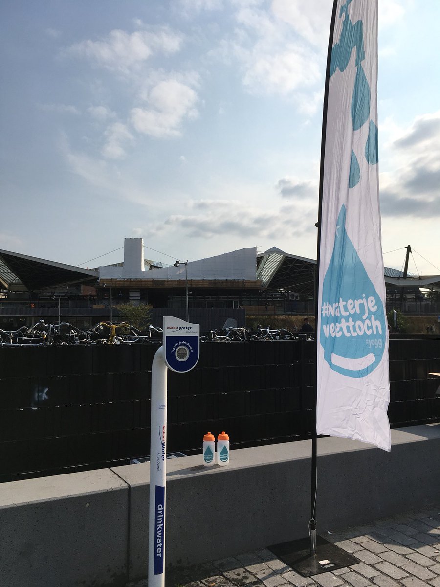 Esther Peters tweet media