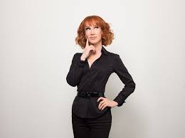 bahbahbel's tweet photo. @nbcsnl @kathygriffin for the win! ❤️🤩 https://t.co/klws8BVtIa