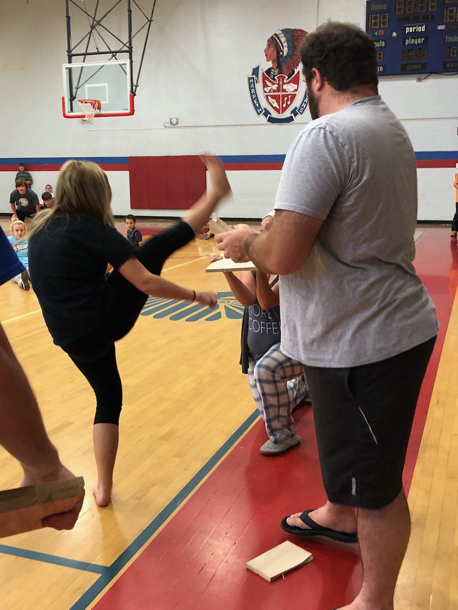 gator284's tweet photo. @HMSIndians our studens are just full of talents! #hmstntribe #EveryStudentEveryDay #gettoknowthem #ccsdtn #slytherIndian #blackbelt #karate https://t.co/RXKUk2QpTT