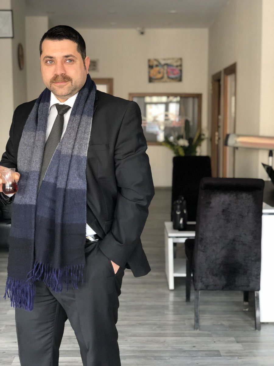 DodanlHalil's tweet photo. Sahte değer kazanıp korkarak yaşamak yerine,
NE derlerse desinler..
KENDİ DEĞERİM'LE korkusuz yaşamayı seçtim.. https://t.co/sHJfqSHhWL