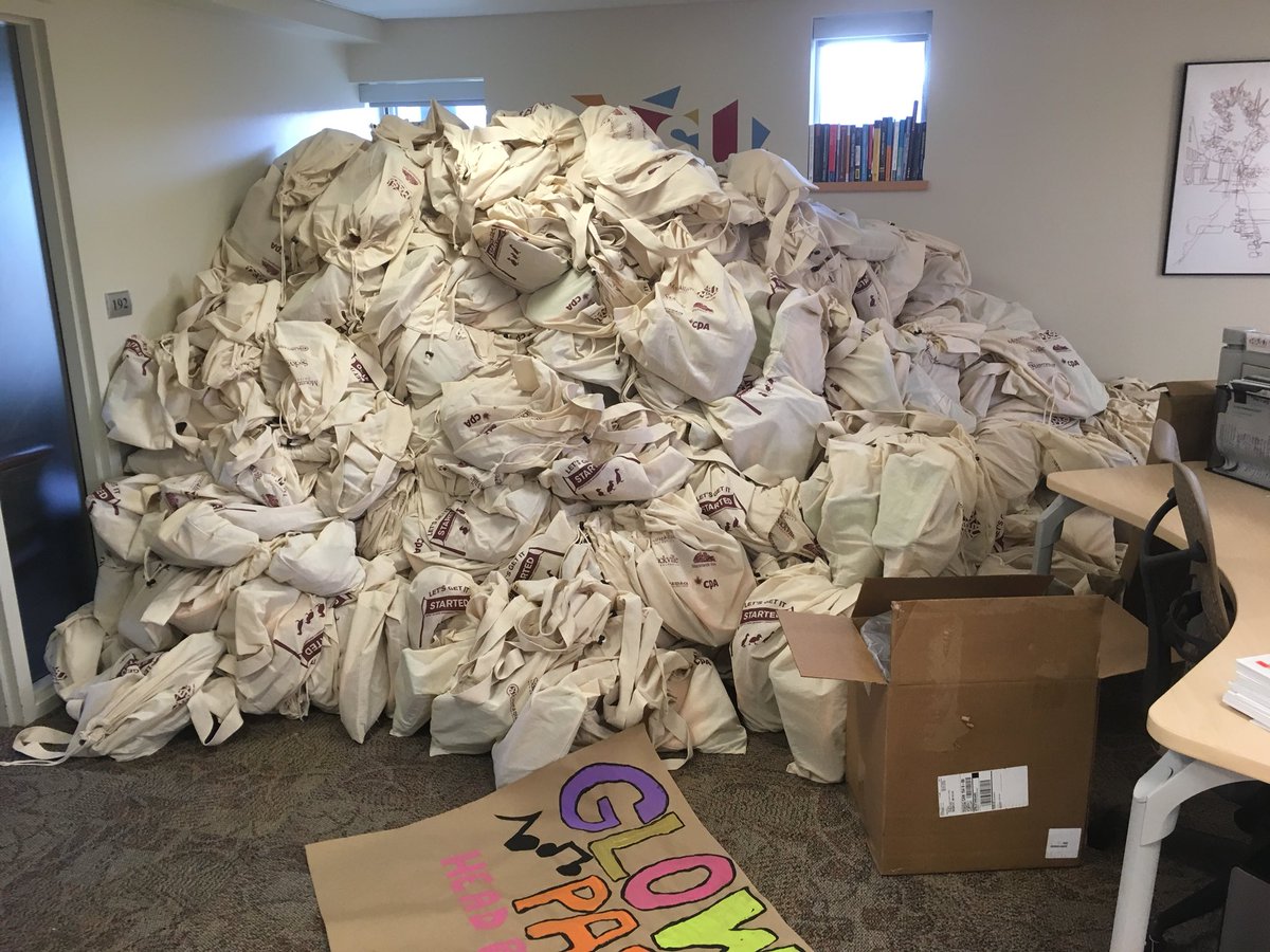 MTA_StudentLife's tweet photo. Ever wonder what 600+ University Orientation Welcome Packs look like? Packed, stacked, and ready for pick-up on Thursday! #letsgetitstartedMTA https://t.co/hzclrJzgbR