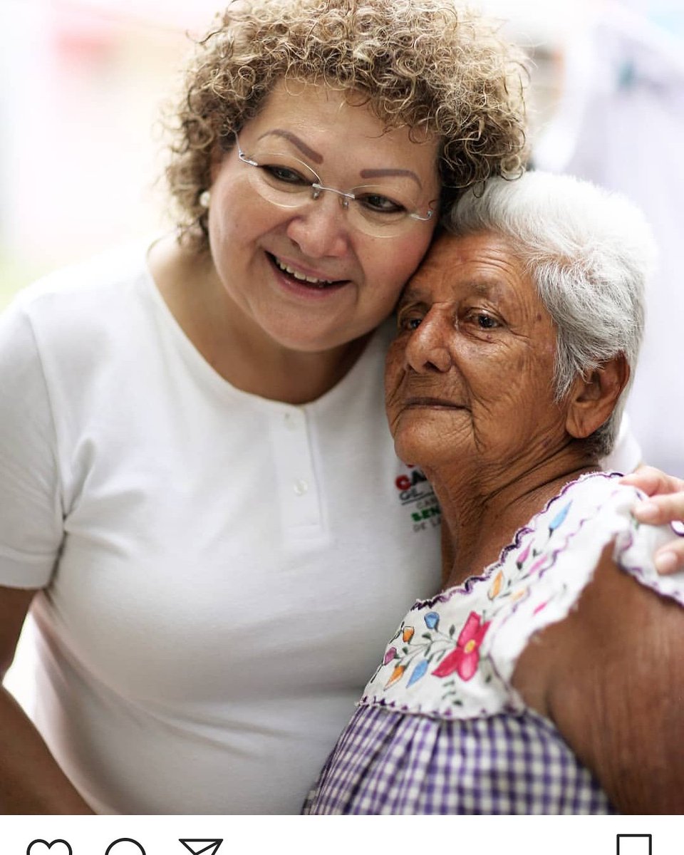 Hoy festejamos el #DíaDelAbuelo ¡Gracias por sus consejos, experiencia y fortaleza!