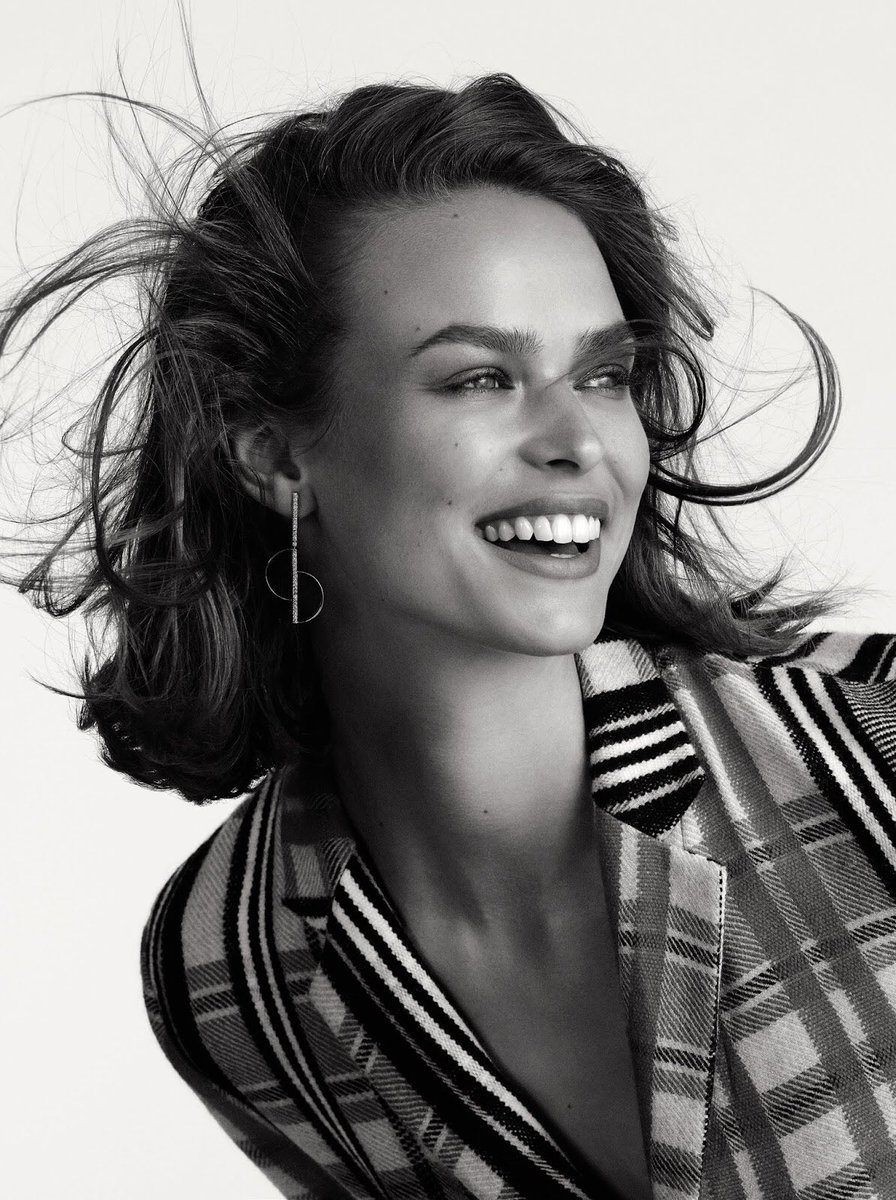 worlds_moda's tweet image. #VOGUEBRAZIL,
June 2018.
By #MarianaMaltoni

More on worldsmoda.tumblr.com

#BirgitKos