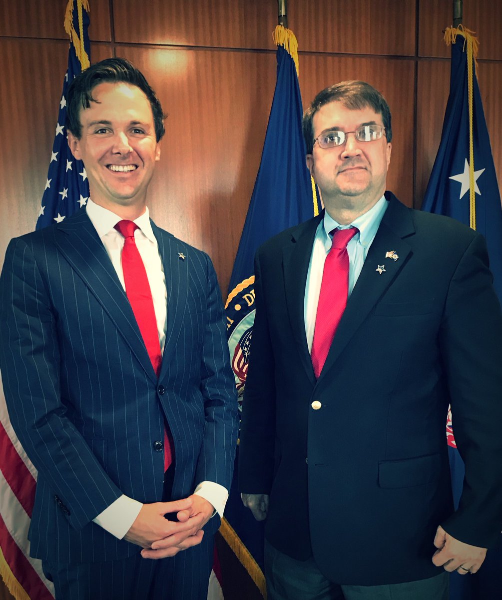 HillVets's tweet photo. Thank you @SecWilkie for taking the time to meet with HillVets founder @1justinbrown to discuss getting #veterans engaged in policy and politics! #NicePin! #HillVetsLEADFromTheFront @DeptVetAffairs https://t.co/0S1CBzHWrH