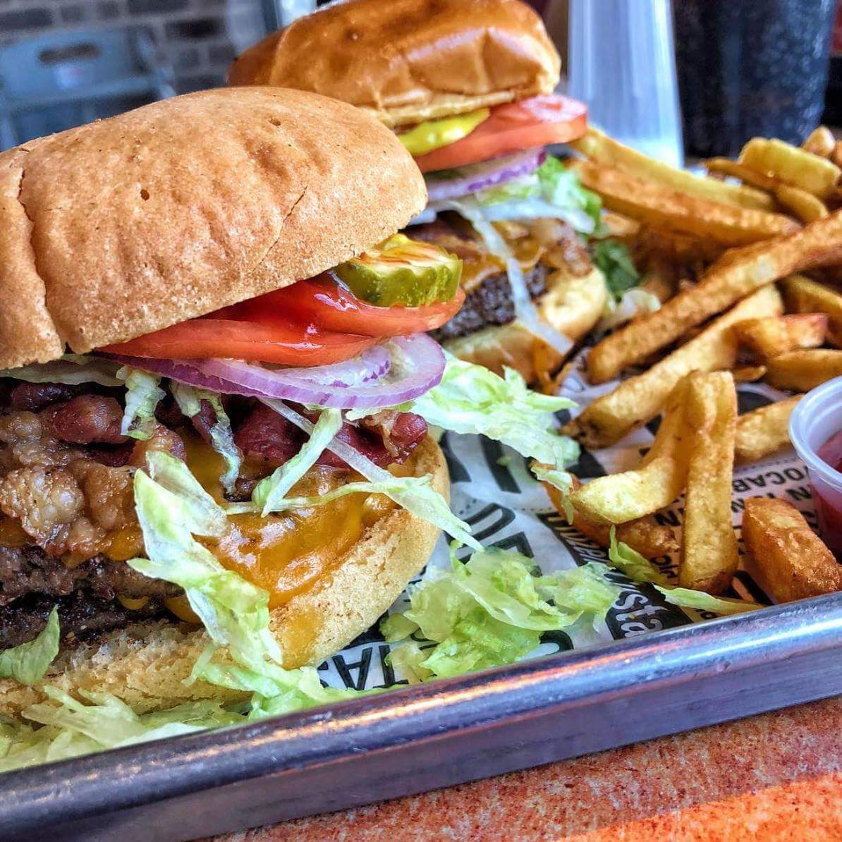 ExploreGordonGA's tweet photo. What’s on the menu for dinner today? We’re feeling burgers from @cheeseburgerbobbys! Stop into their Calhoun location today. #exploregordon https://t.co/xwyigf6Zu9