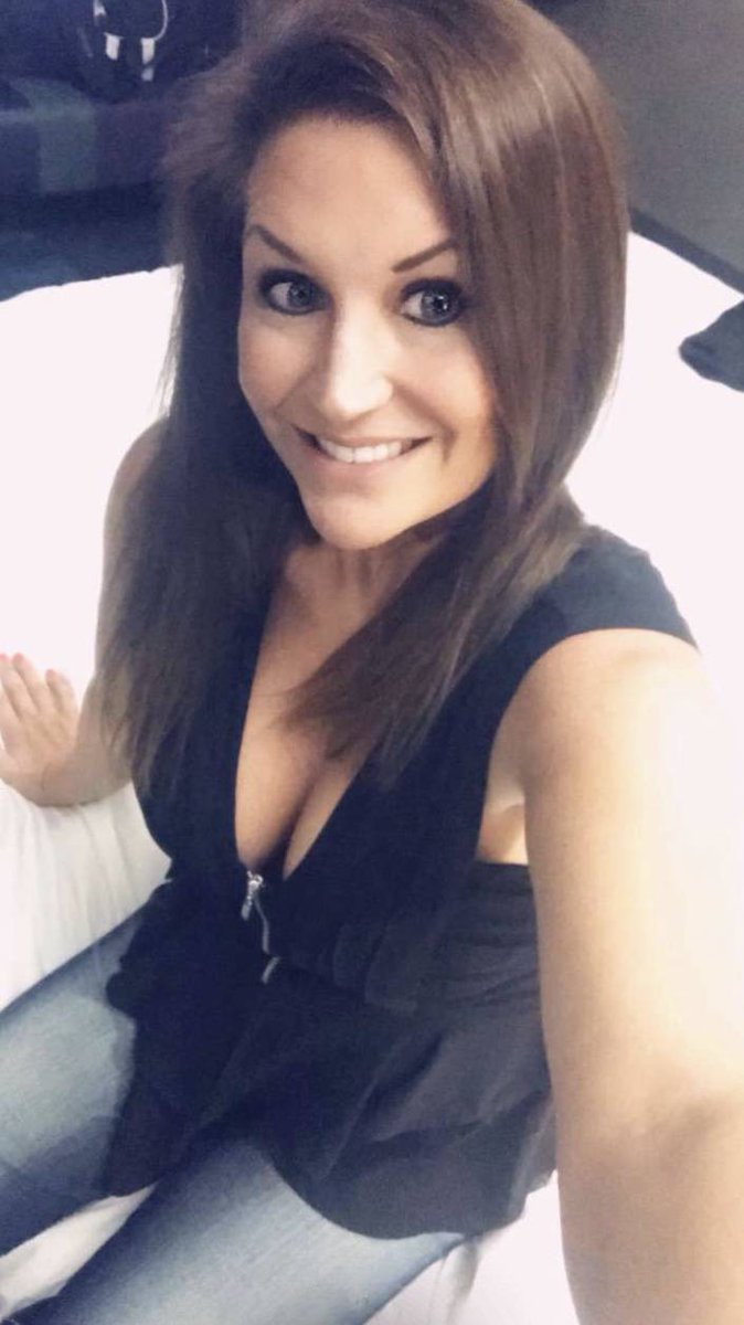 dreamgirls's tweet image. We are Creating A New Era Of World Interactive #SocialMedia #Entertainment For Everyone In The World! #100views #song #songs #songoftheday #songlyrics #newsong #lovethissong #remix #favoritesong #bumpin #repeat #listentothis #genre #love #beat #beats #jam #bestsong #soundcloud