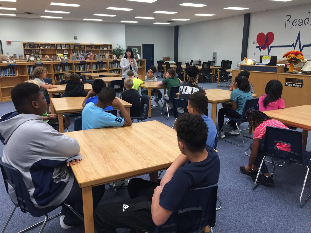 Jennifer Luce tweet media