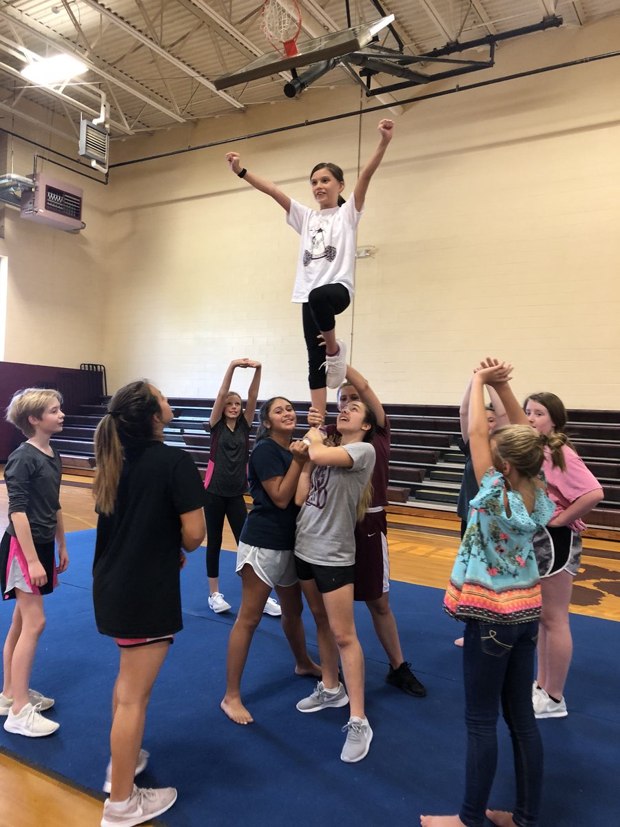 NWMS_Cheer_'s tweet photo. Great job today ladies! https://t.co/NdgaE7RyCp