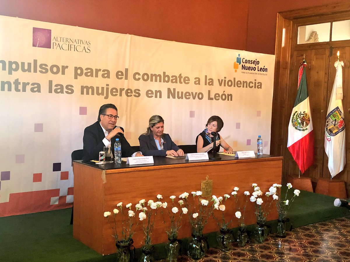 El subsecretario de Gobierno de <a href="/nuevoleon/">El Gobierno de Nuevo León</a>, Gabriel Deschamps, da el mensaje de clausura de la sesión de instalación del Grupo impulsor para el combate a la violencia contra las mujeres, en el que participan integrantes de la academia, Gobierno del Estado, <a href="/CongresoNL/">Congreso Nuevo León</a>, IP y OSC.