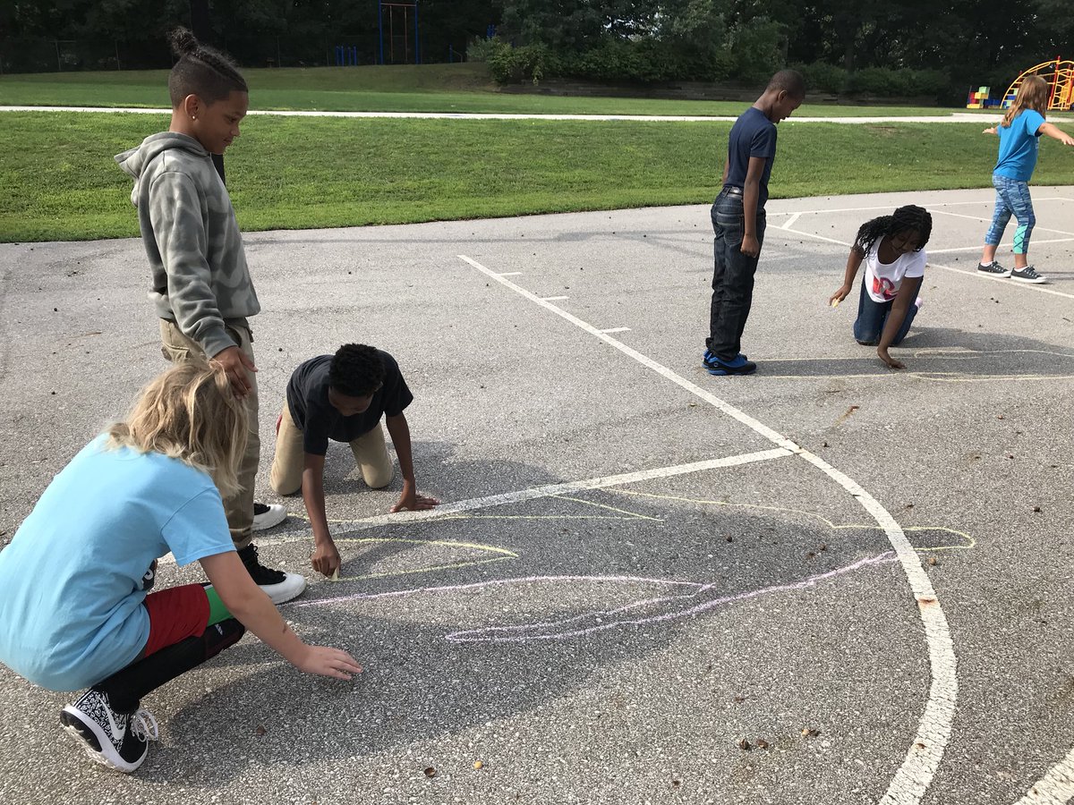 chelseavdm's tweet photo. Starting our science unit with gathering data on shadows! Stay tuned! @HanawaltHawks https://t.co/e8kJ8kXexN