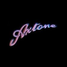 Official_JES's tweet photo. #ReplayPodcast #UTB303 12. @TomStaar & @eddiethoneick "Otherside" (Extended) @Axtone https://t.co/ZUV9by9E7U #UnleashTheBeat https://t.co/8joLgUHPkG
