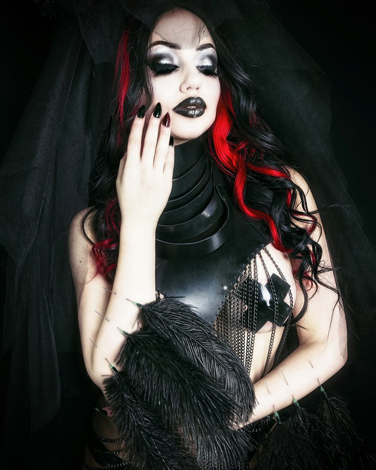 gothworlds2's tweet photo. 🌚🔮🖤

Instagram: https://t.co/kVSPe2hmxK       
Tumblr: https://t.co/ocjtYP7lzE     
Facebook: https://t.co/0jp2V4pbzZ      

#danidivine #danielleharris #goth #gothic #alternative #gothworld https://t.co/75UPTgexUE