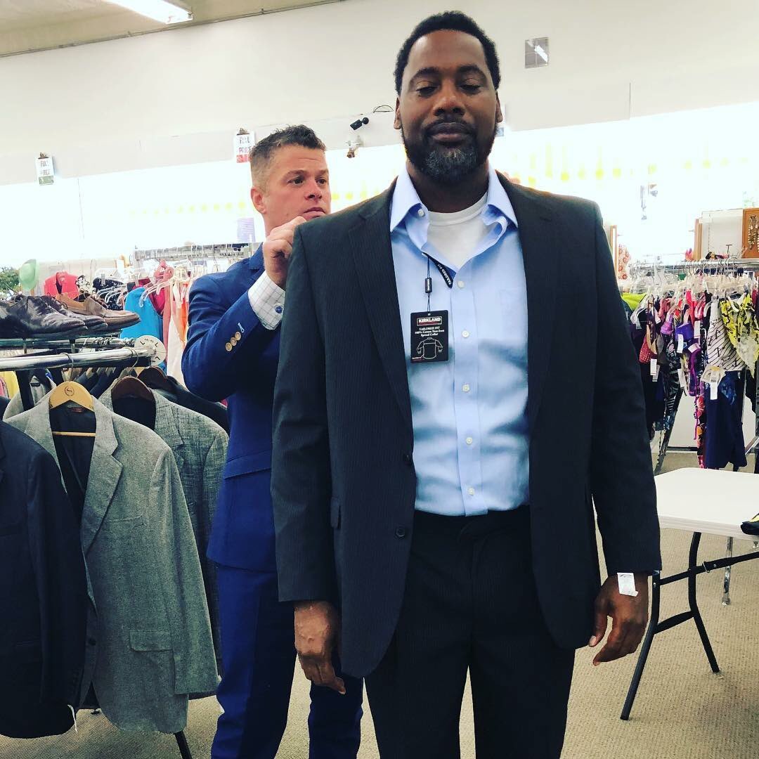 DormeuilUSA's tweet image. Thanks for your service Louis 🇺🇸

#bootstosuits 
#TGCustom

#fittingvets #vets #veterans #americanmade #service #servicewithasmile #America #rva
@USClothier